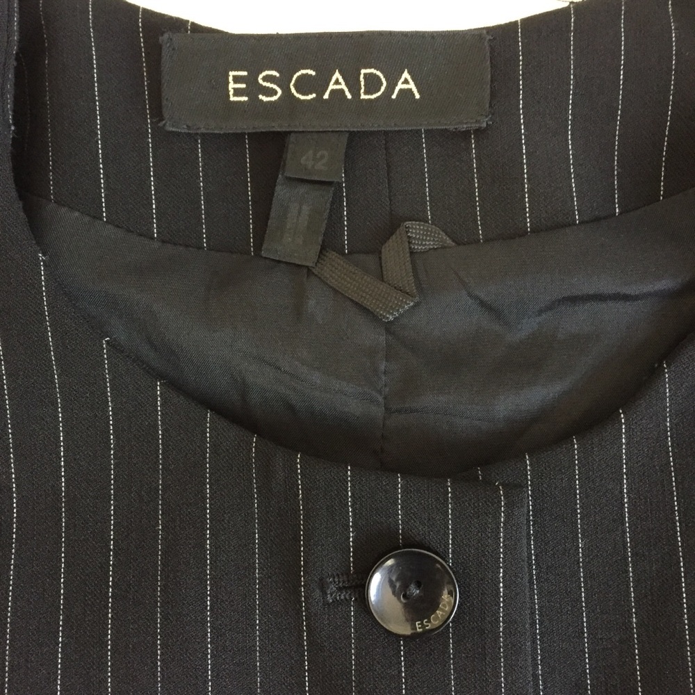 Escada Crewneck Button Front Pin Stripe Blazer - image 4